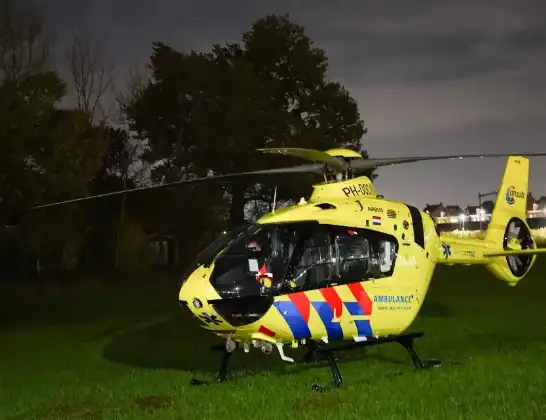 Foto van helikopter: pH Doc 1