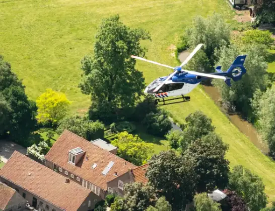 Foto van helikopter: pH Pxd 3
