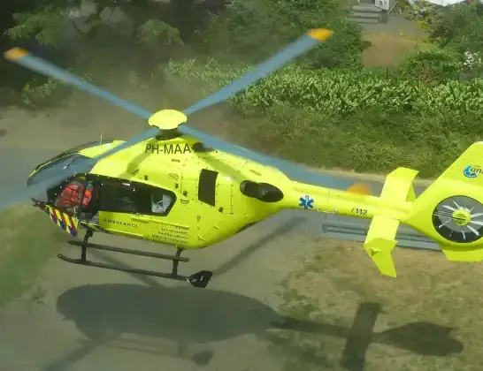 Foto van helikopter: pH Maa 1