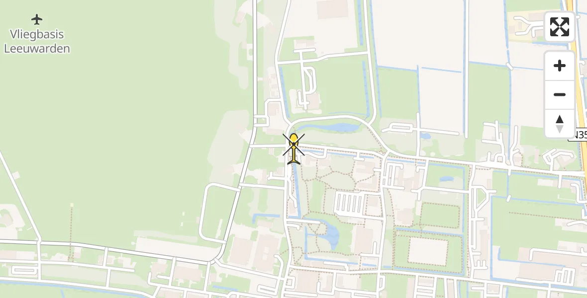 Vluchtroute Ambulancehelikopter van Vliegbasis Leeuwarden naar Vliegbasis Leeuwarden