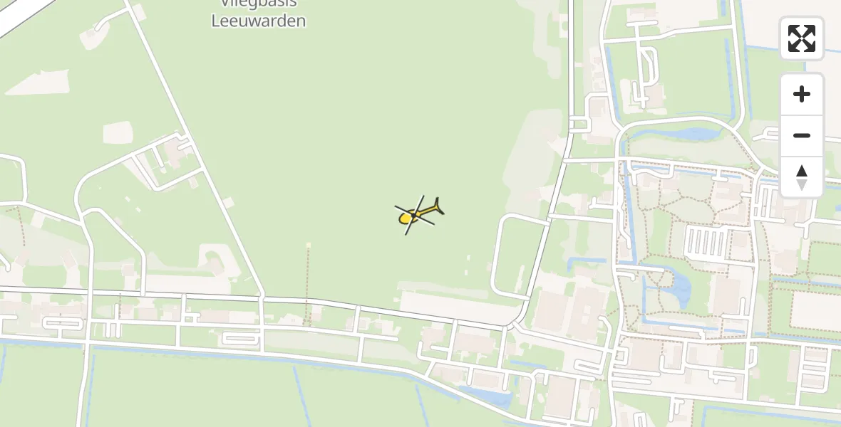 Vluchtroute Ambulancehelikopter van Vliegbasis Leeuwarden naar Vliegbasis Leeuwarden