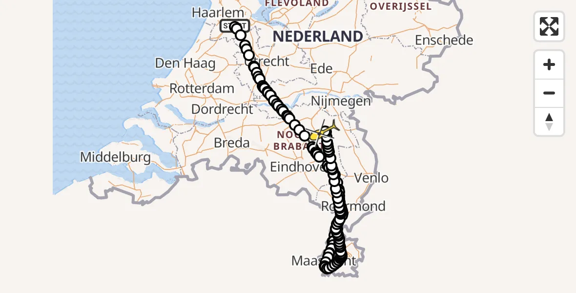 Vluchtroute Politiehelikopter van Schiphol naar Vliegbasis Volkel