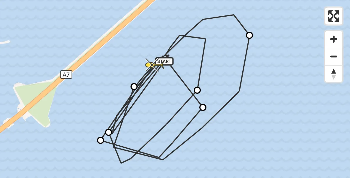 Routekaart van de vlucht: Kustwachthelikopter naar Den Oever, Vaarwater langs Nieuwe Zeug