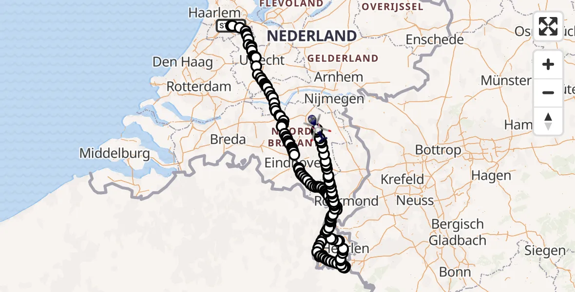 Vluchtroute Politiehelikopter van Amsterdam Vliegveld Schiphol naar Vliegbasis Volkel