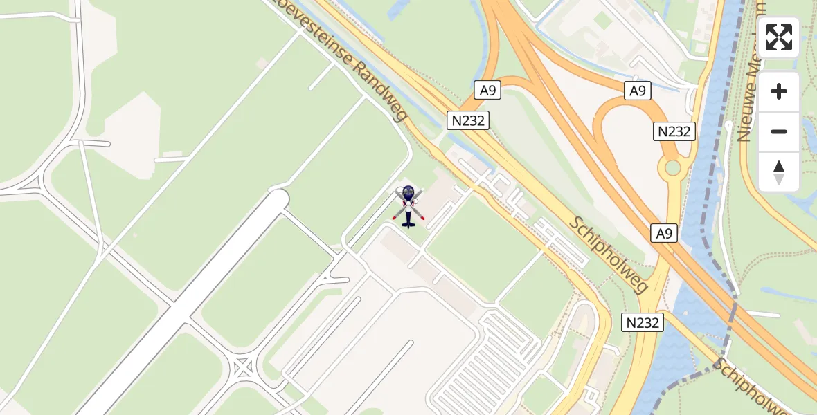 Vluchtroute Politiehelikopter van Amsterdam Vliegveld Schiphol naar Amsterdam Vliegveld Schiphol