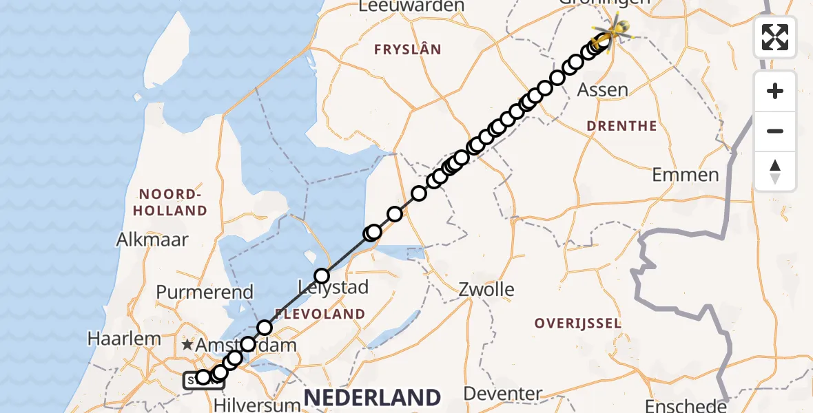 Vluchtroute Traumahelikopter Amsterdam UMC Helipad - Groningen Airport Eelde, 01 juni 2026, 17:29